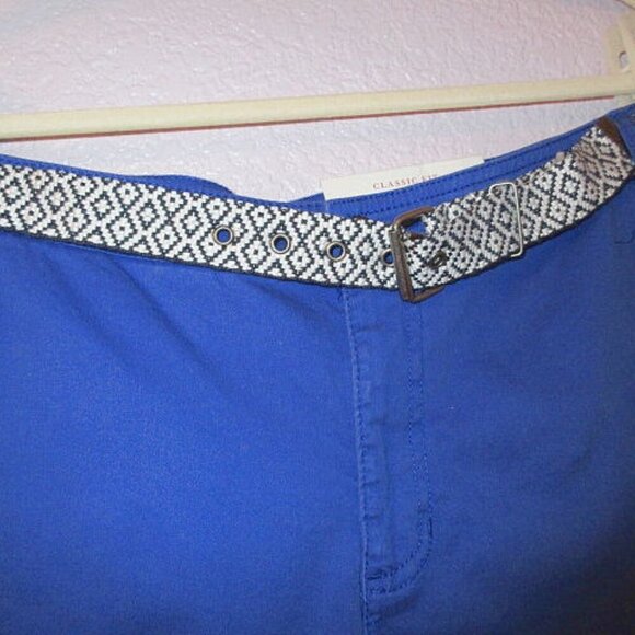 Croft & Barrow Bermuda Shorts Womens Size 18 Belted Stretch Secretly Slimming - Picture 2 of 11